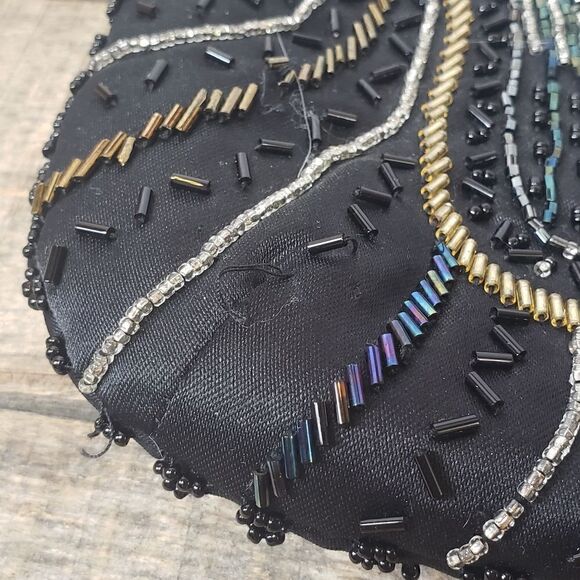 VINTAGE SIGNATURE STUDIO Zip Top Beaded Crossbody Evening Bag - Picture 3 of 10